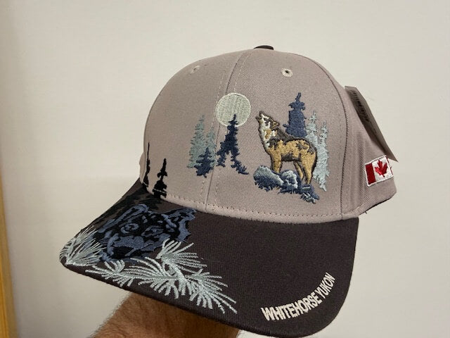 SHARE THE EARTH WOLF HAT
